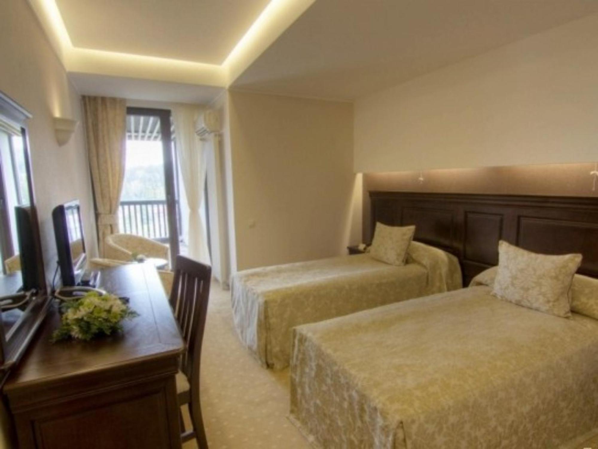 Alpin Aparthotel 2302 Poiana Brasov Ngoại thất bức ảnh